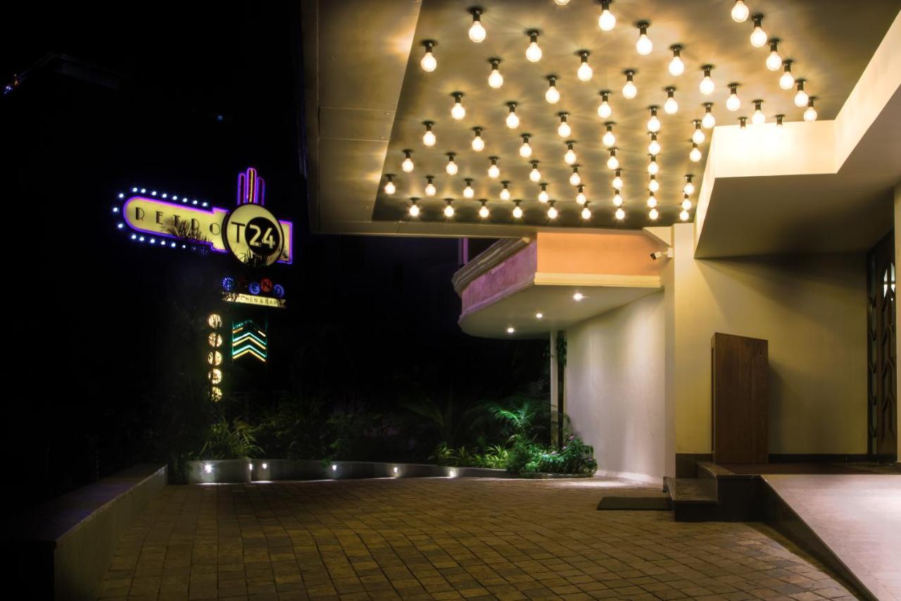 T24 Retro Hotel Bombaim Exterior foto